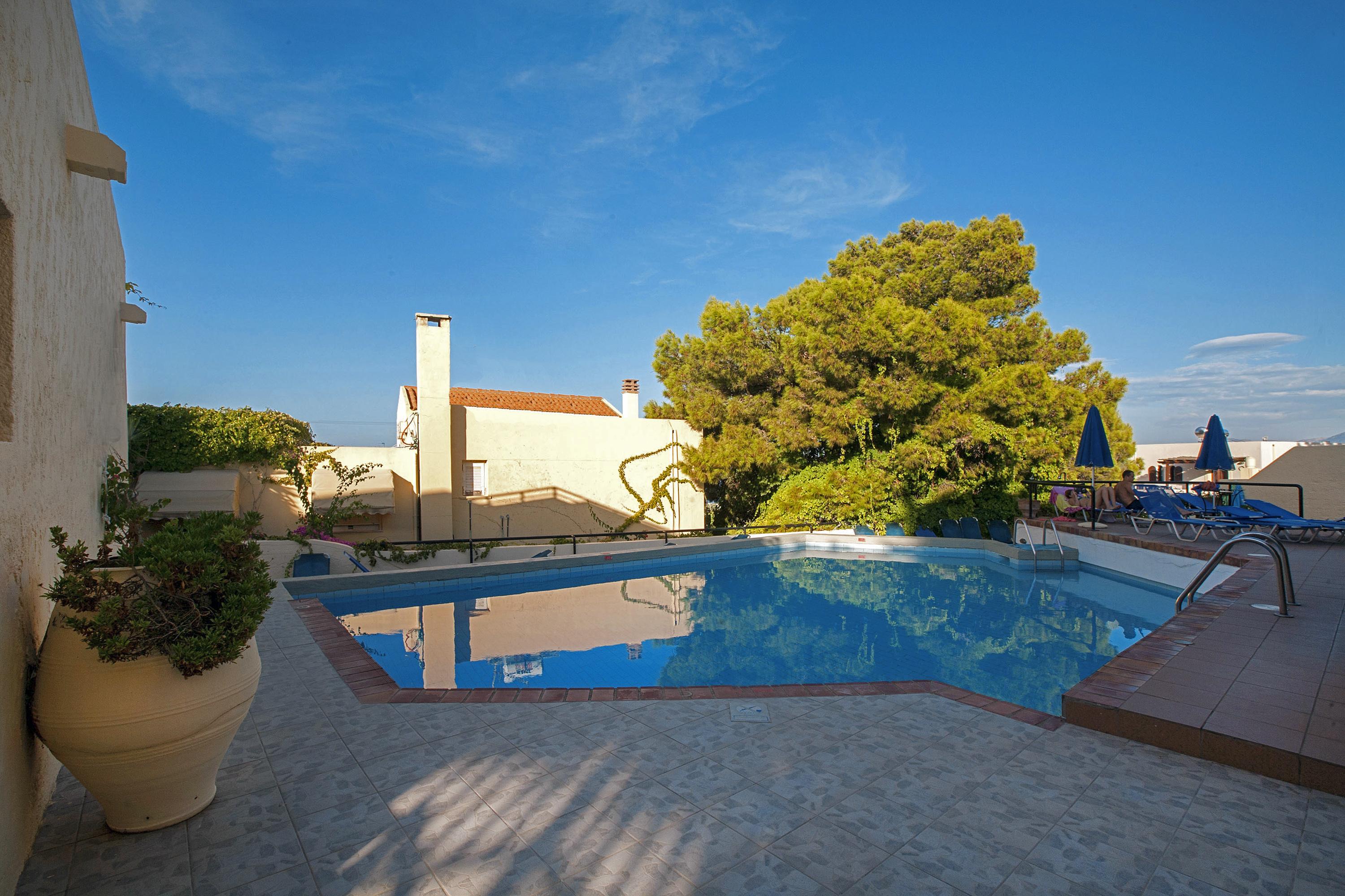 הרסוניסוס Sundance Apartments & Suites מראה חיצוני תמונה
